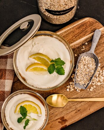 Bergamotte Baked Oats mit Skyr-Topping  | © SONNENTOR